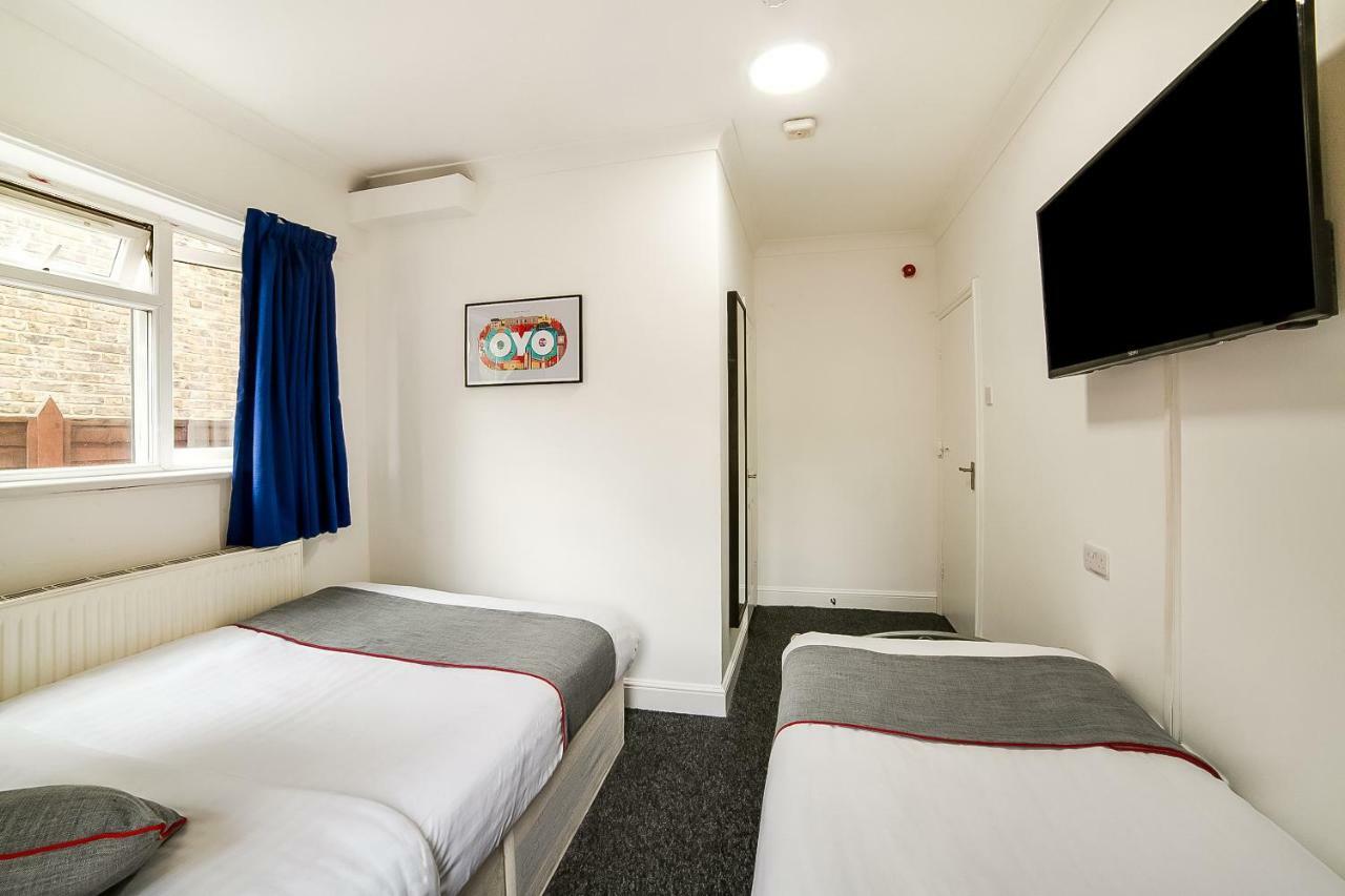 Stratford Hotel Лондон Экстерьер фото